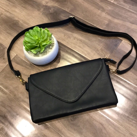 Handbags - Classic black envelope purse